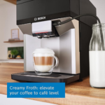 ماكينة تحضير القهوة بوش سيريز 4 TPG40307، من حبوب البن إلى الكوب، فيرو كافيه، كابتشينو، خفاقة حليب، خيار كوب مزدوج، لوحة تحكم سهلة الاختيار مع 9 خيارات للمشروبات، لون أسود لامع - الصورة 4